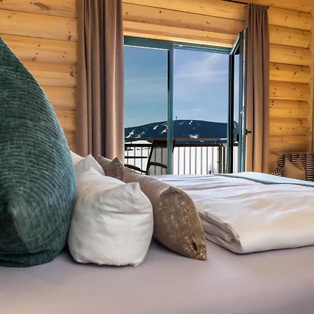 Ξενοδοχείο Jens Weissflog 4*